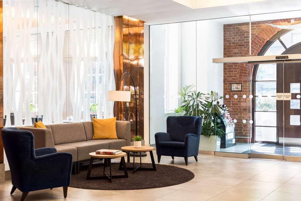 Отель Nh London Kensington Интерьер фото