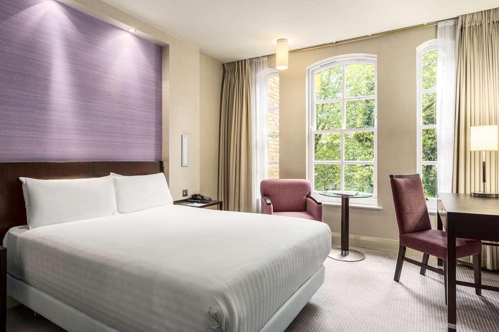 Отель Nh London Kensington Номер фото